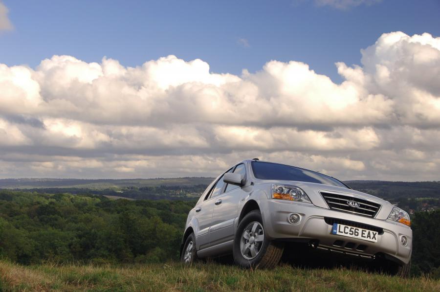  Kia Sorento 2006 года  (фото 10 из 57)